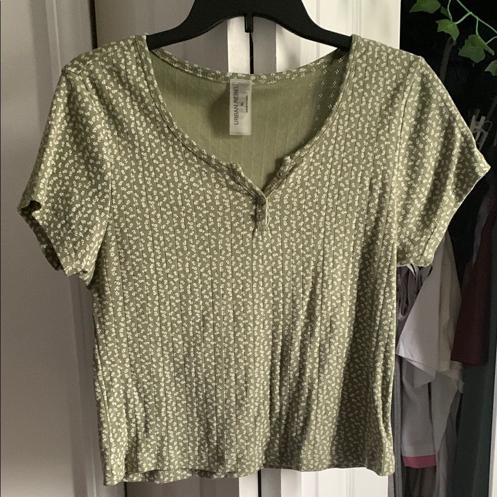 Green Floral Button-Up Women's Top